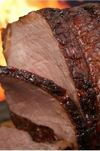 Hervoragendes Fleisch vom Smokergrill